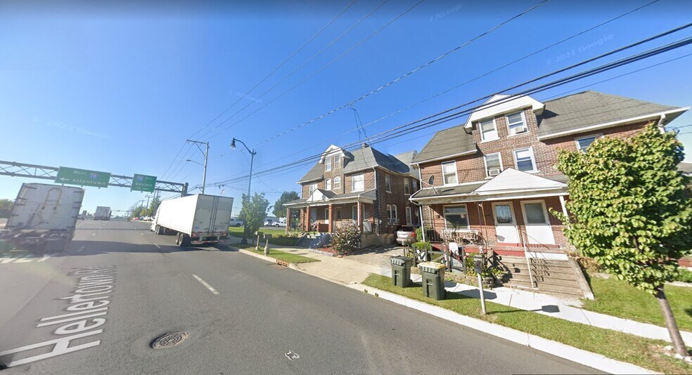 1034 Hellertown Rd, Bethlehem, PA à vendre - Photo du bâtiment - Image 2 de 4