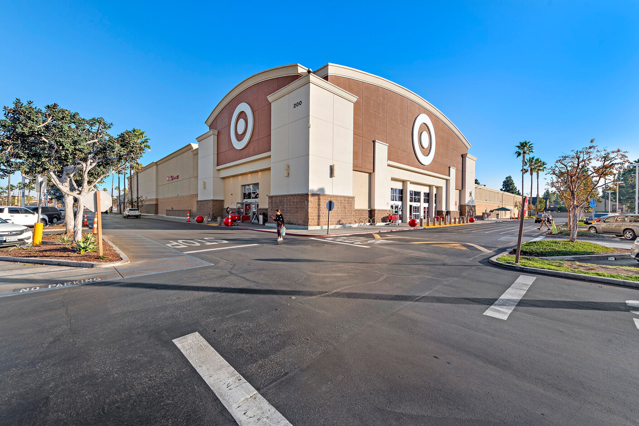 1307-1447 S Harbor Blvd, Fullerton, CA à louer Photo principale- Image 1 de 6