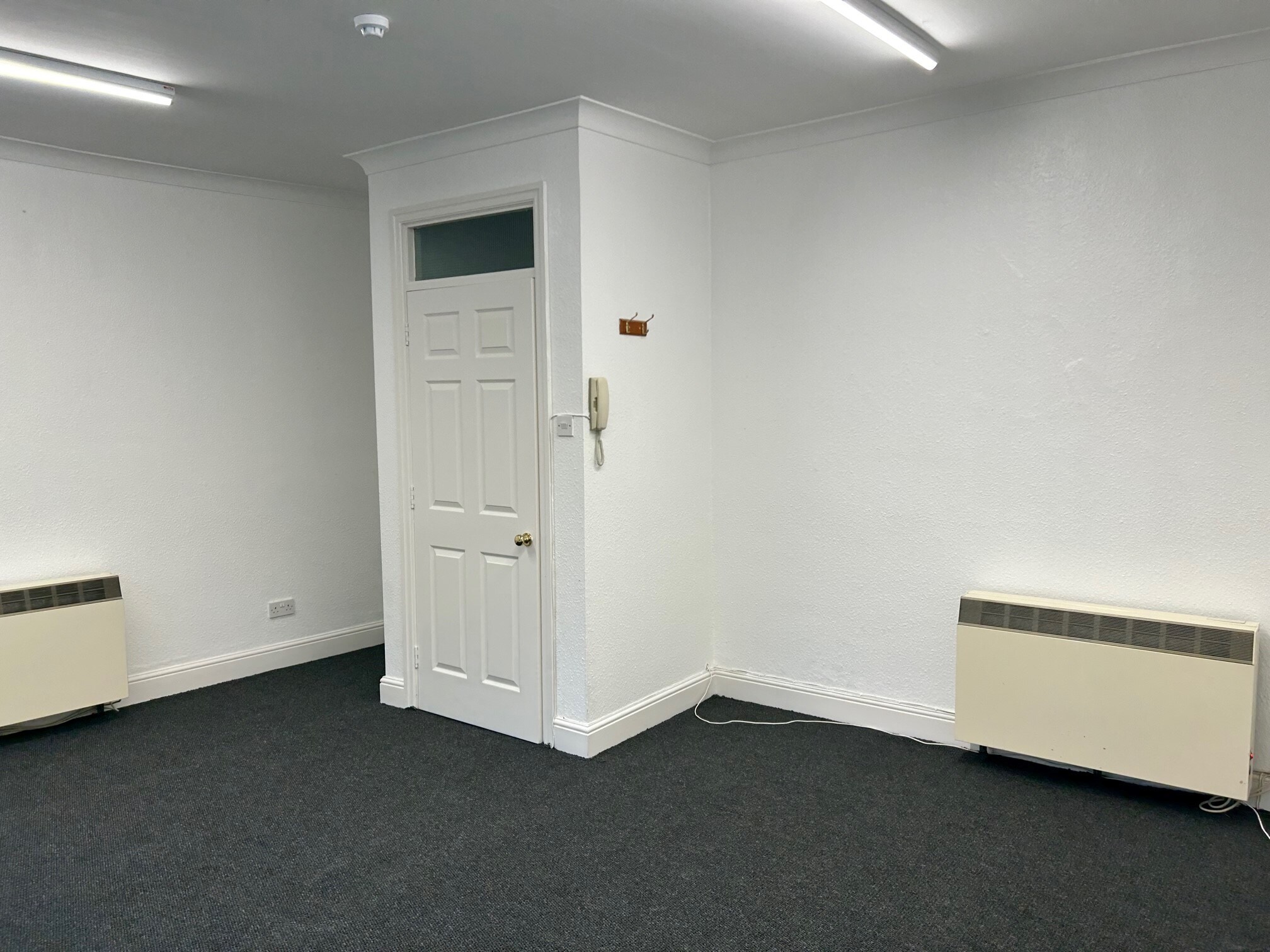 39 Castle St, Carlisle for lease Interior Photo- Image 1 of 3