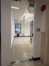 225 Broadway, New York, NY for lease Interior Photo- Image 1 of 3