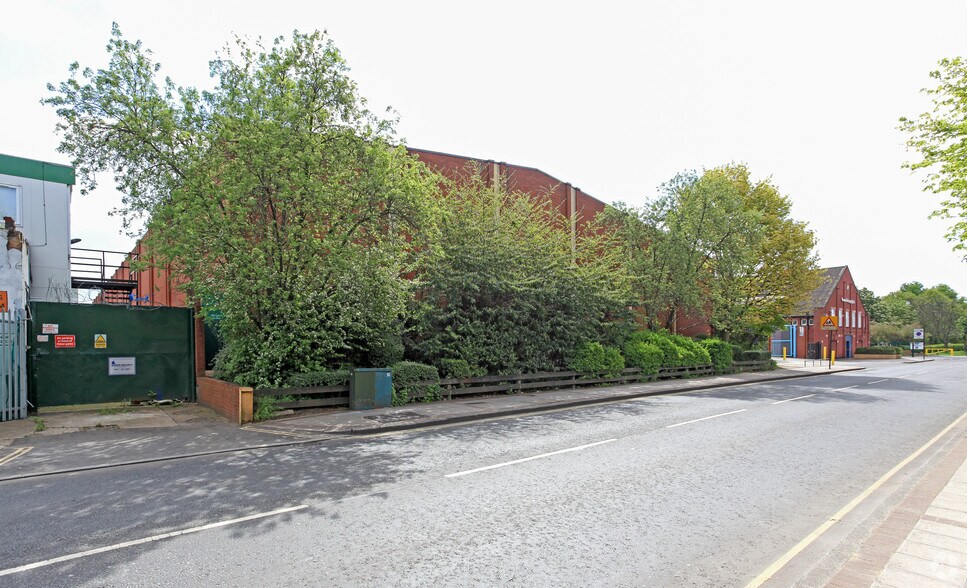 29-35 North Acton Rd, Londres à louer - Photo du bâtiment - Image 3 de 3