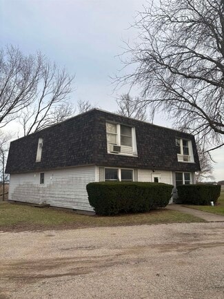 More details for 421 E Knoxville St, Brimfield, IL - Multifamily for Sale