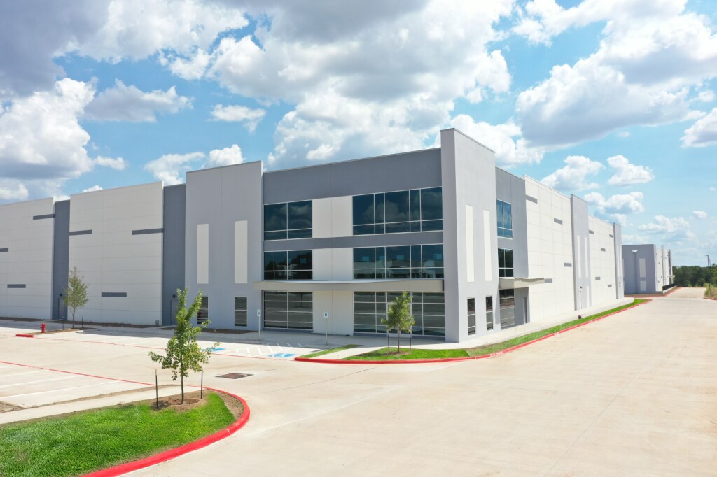 11801 Decker Lake Rd, Austin, TX for lease Building Photo- Image 1 of 5