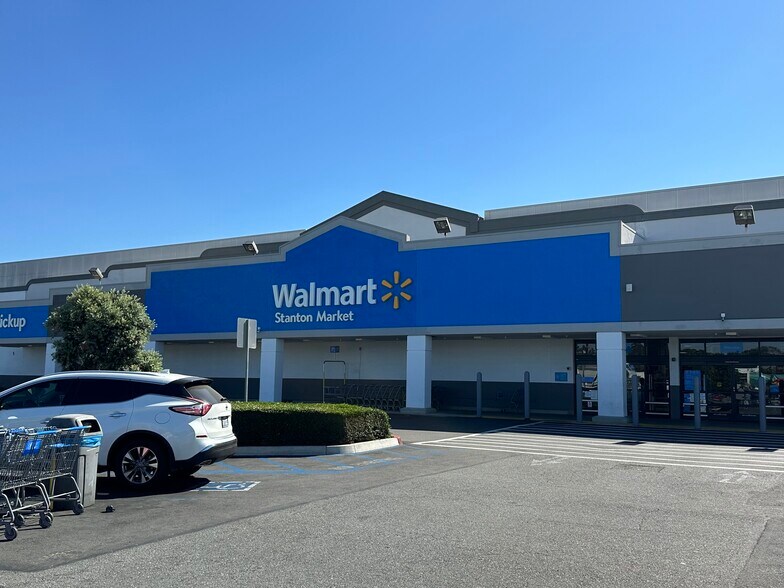 12820-12880 Beach Blvd, Stanton, CA à louer - Photo du bâtiment - Image 2 de 7