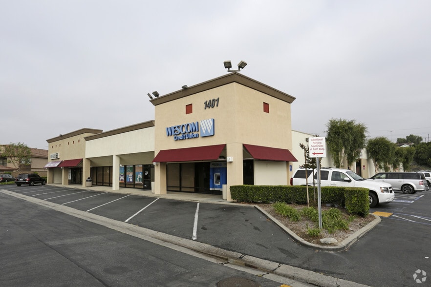 1251-1401 S Beach Blvd, La Habra, CA for lease - Building Photo - Image 1 of 4