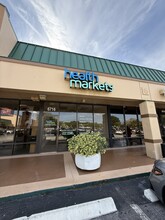 6702-6900 N University Dr, Tamarac, FL for lease Building Photo- Image 1 of 10