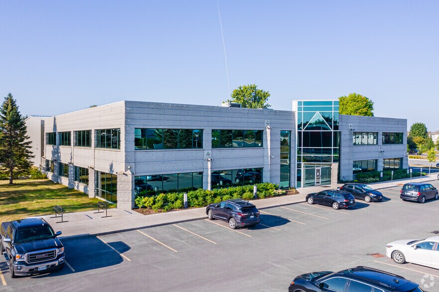 20 Cope Dr, Ottawa, ON for sale - Primary Photo - Image 1 of 1