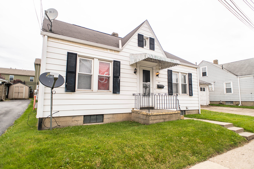 675 Washington St, Indiana, PA à vendre - Photo principale - Image 1 de 1