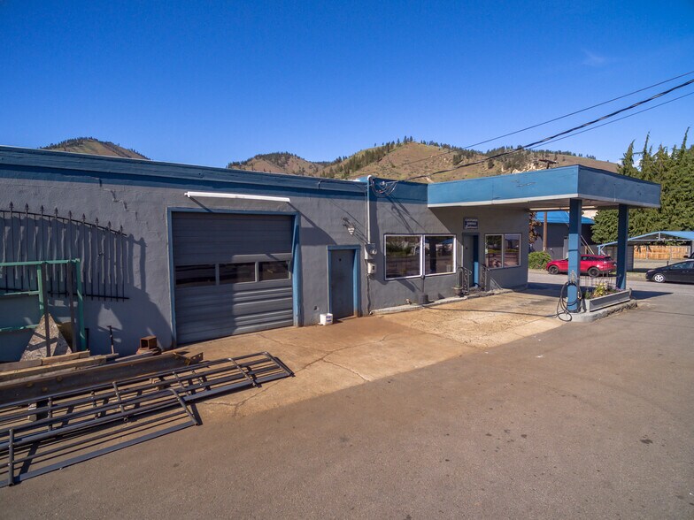 5824 Sunset Hwy, Cashmere, WA for sale - Building Photo - Image 3 of 29