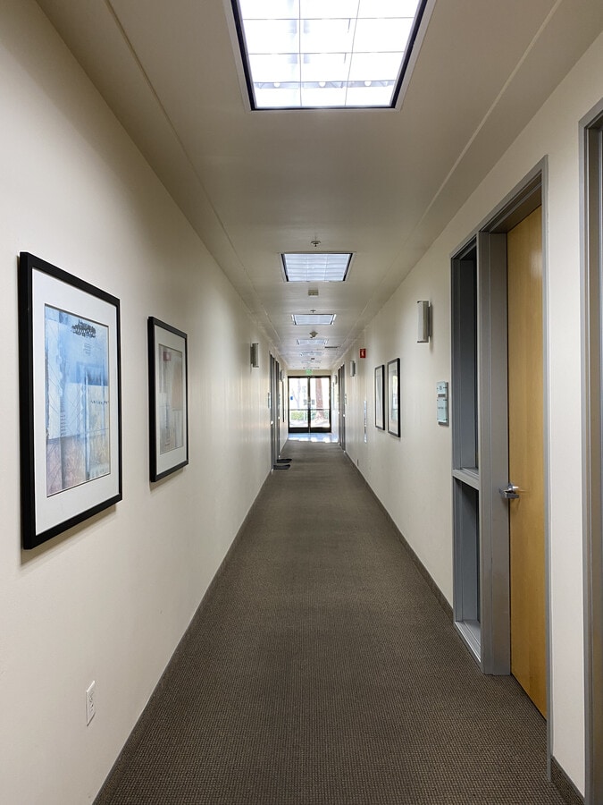 1879 Lundy Ave, San Jose, CA 95131 - Unité 122 -  - Photo intérieure - Image 2 of 6