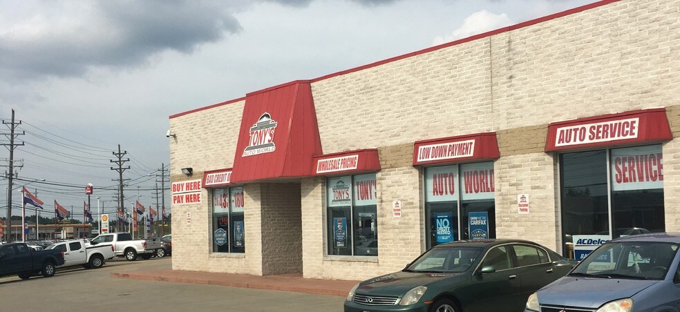 5305 W 130th St, Parma, OH à vendre - Photo du bâtiment - Image 3 de 6