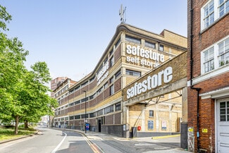 Plus de détails pour 23-26 Gillender St, Londres - Industriel à louer