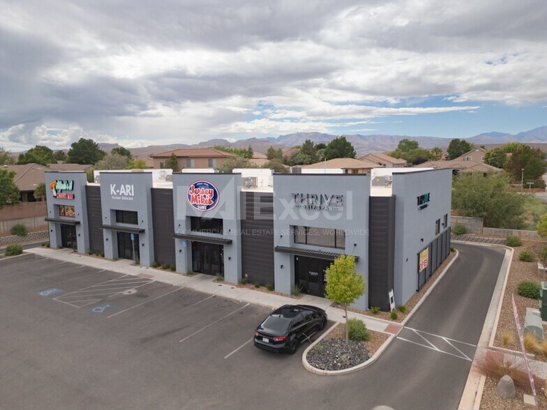 3687 Pioneer Pky, Santa Clara, UT à vendre - Photo du bâtiment - Image 2 de 6