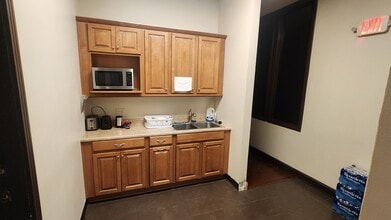 520 S 4th St, Las Vegas, NV for lease Interior Photo- Image 2 of 10