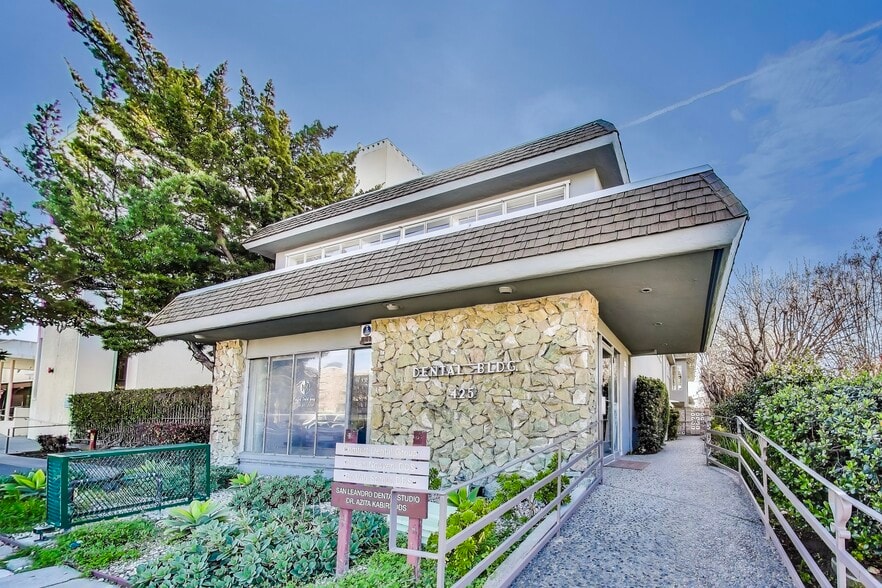 425 Estudillo Ave, San Leandro, CA for lease - Building Photo - Image 3 of 12