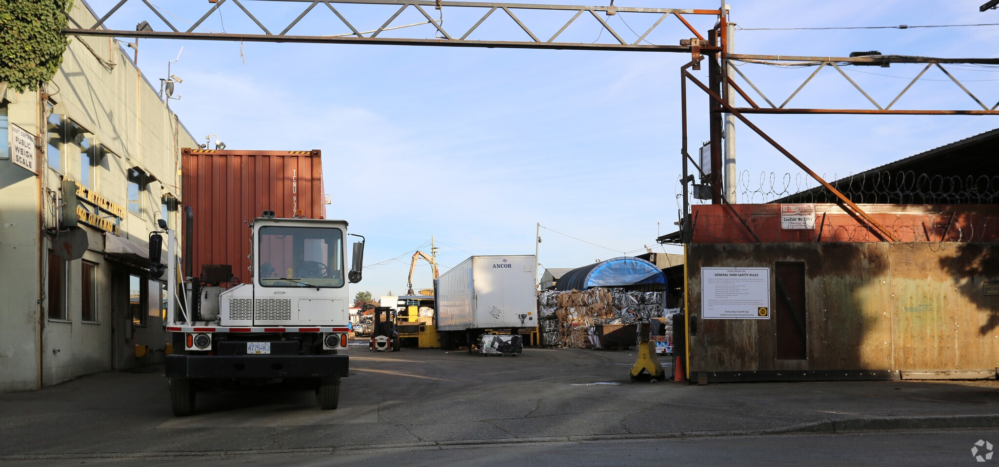 8360 Ontario St, Vancouver, BC for sale Primary Photo- Image 1 of 1