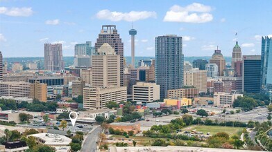 620 N Flores St, San Antonio, TX - AÉRIEN Vue de la carte - Image1