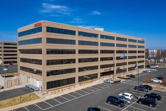 Plus de détails pour 6200 Shingle Creek Pky, Brooklyn Center, MN - Bureau à louer