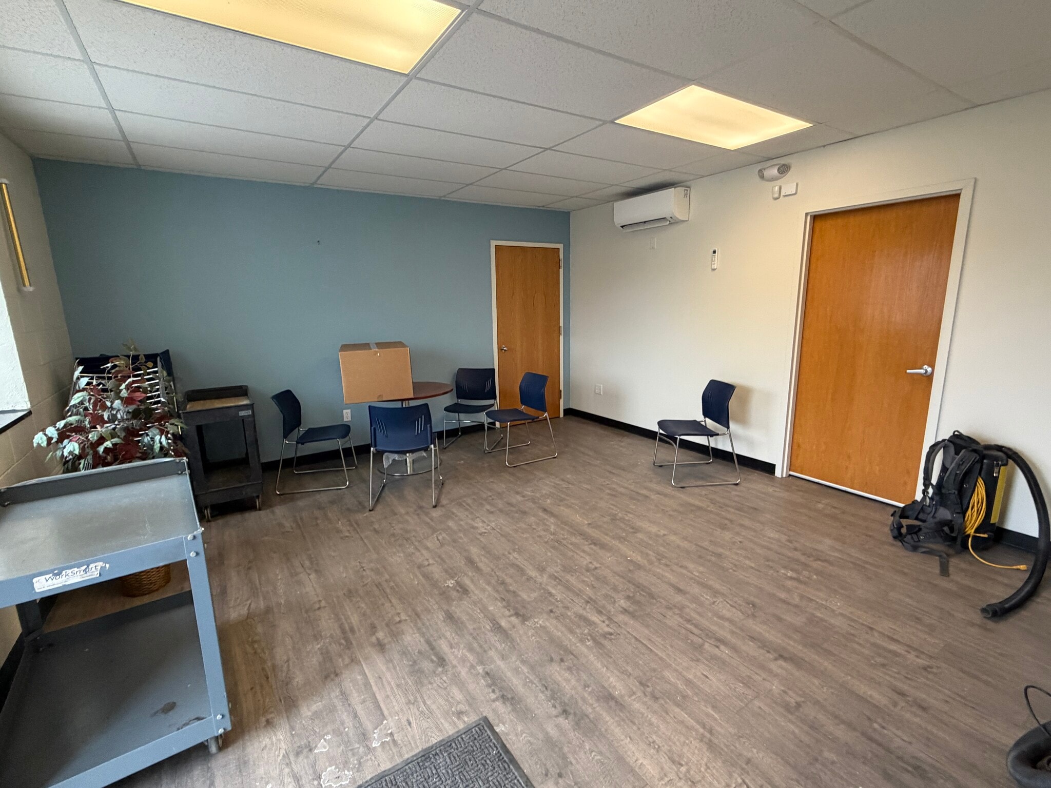 1999 Mount Read Blvd, Rochester, NY à louer Photo intérieure- Image 1 de 9