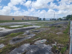 6411 NW 35th Ave, Miami, FL - AERIAL  map view