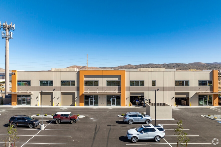 180 Design Pl, Sparks, NV for lease - Building Photo - Image 3 of 7