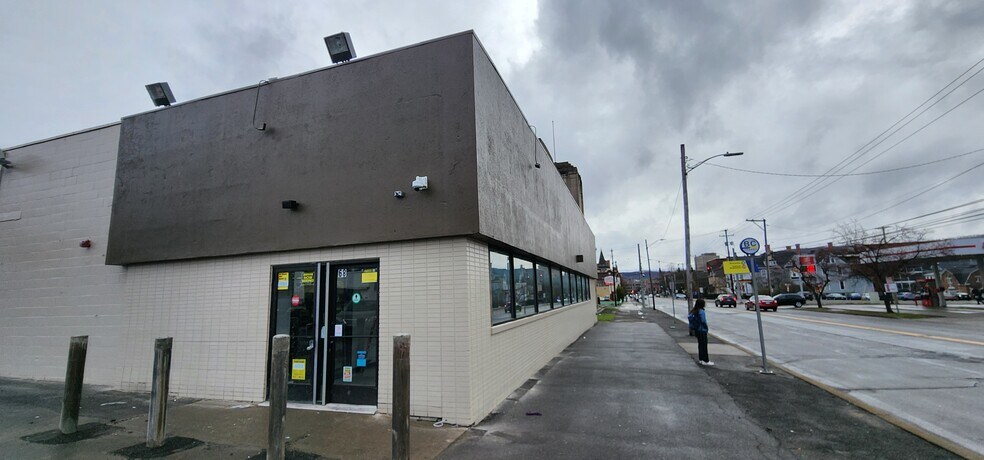 68 Main St, Binghamton, NY à louer - Photo du bâtiment - Image 2 de 9