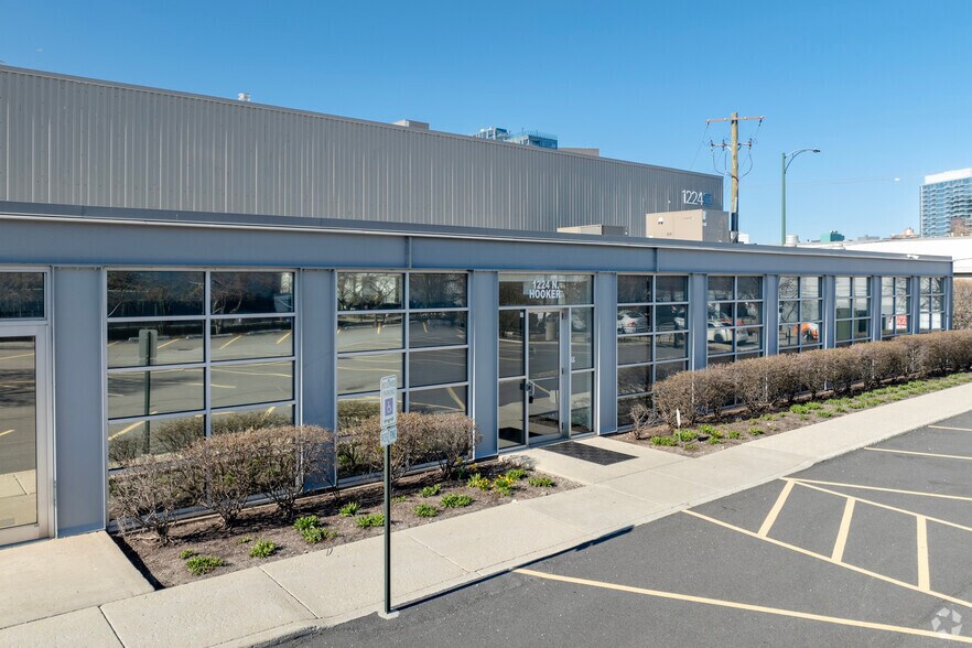 1224 N Hooker St, Chicago, IL à louer - Photo du bâtiment - Image 2 de 10