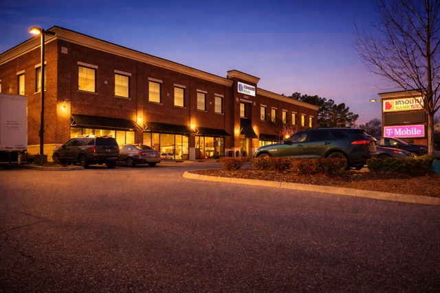 5299 Poplar Ave, Memphis, TN for lease - Building Photo - Image 3 of 11