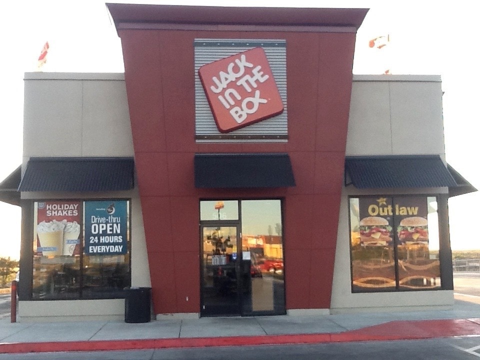 1992 Wentzville Pky, Wentzville, MO for lease Primary Photo- Image 1 of 2