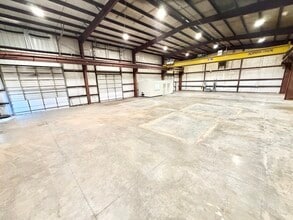 1626 SE 40th St, Oklahoma City, OK for lease Interior Photo- Image 2 of 11