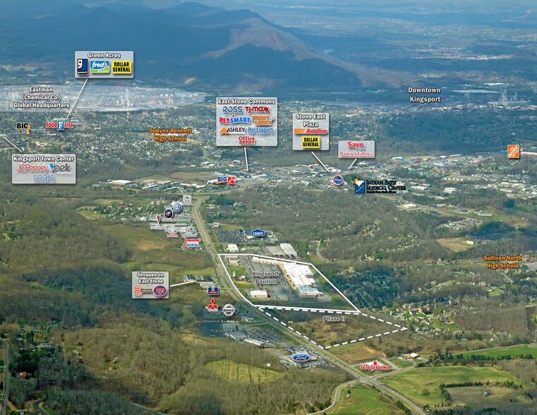 2626 E Stone Dr, Kingsport, TN à louer - Photo du bâtiment - Image 3 de 3