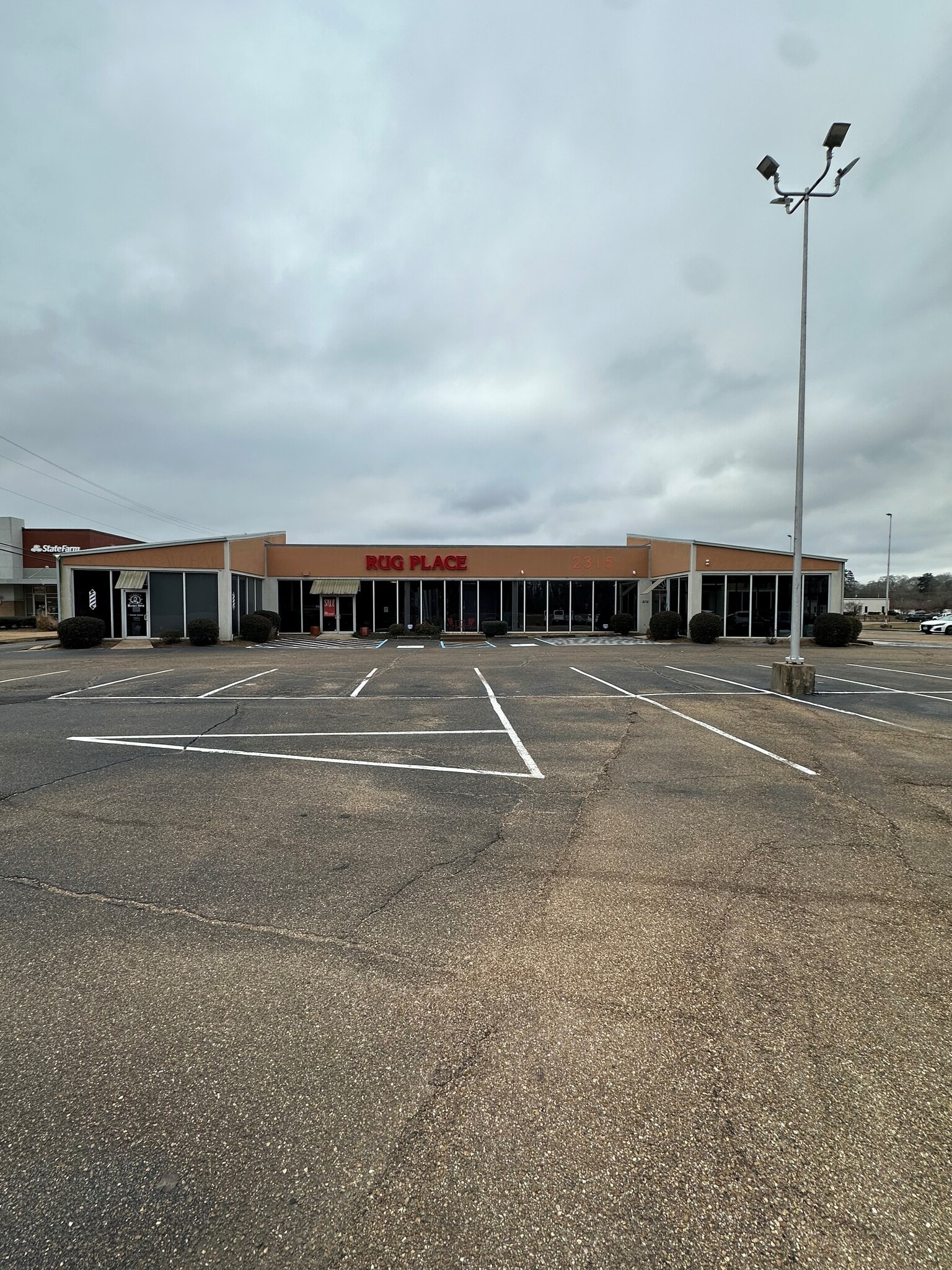 2315 Lakeland Dr, Flowood, MS for lease Primary Photo- Image 1 of 6