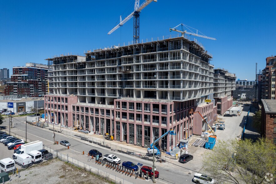 422 Cherry St, Toronto, ON à louer - Photo du bâtiment - Image 1 de 6