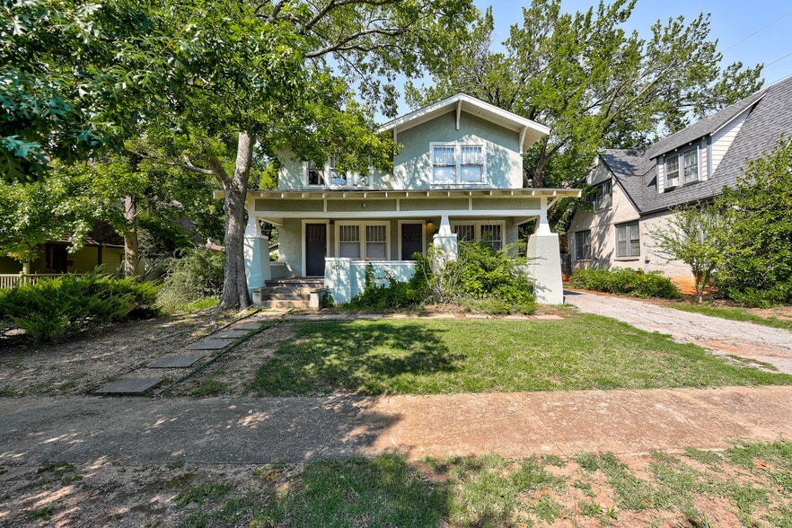 408 Chautauqua Ave, Norman, OK à vendre - Photo du bâtiment - Image 2 de 53