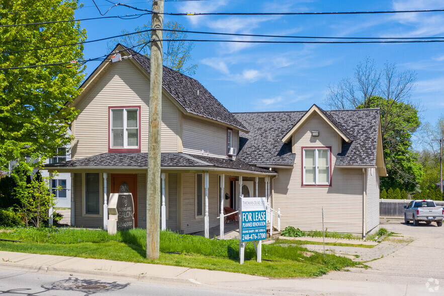 330 N Center St, Northville, MI à louer - Photo du bâtiment - Image 1 de 8