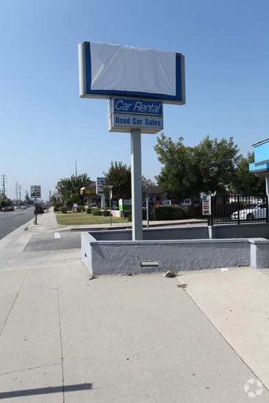 4237 Rosemead Blvd, Rosemead, CA à louer - Photo du bâtiment - Image 3 de 4