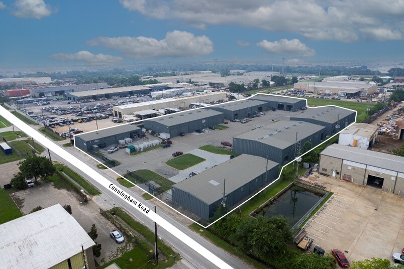 5850 Cunningham Rd, Houston, TX à louer - Aérien - Image 2 de 7