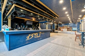 492 Bay St, Staten Island, NY à louer Photo du bâtiment- Image 2 de 14