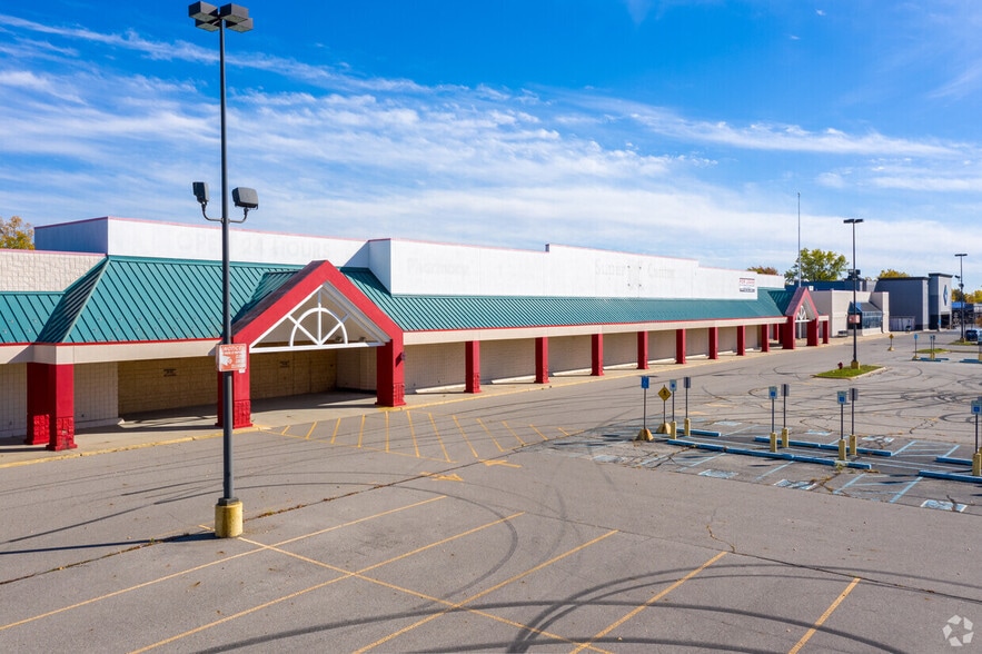1179 32nd St, Port Huron, MI for sale - Building Photo - Image 1 of 8