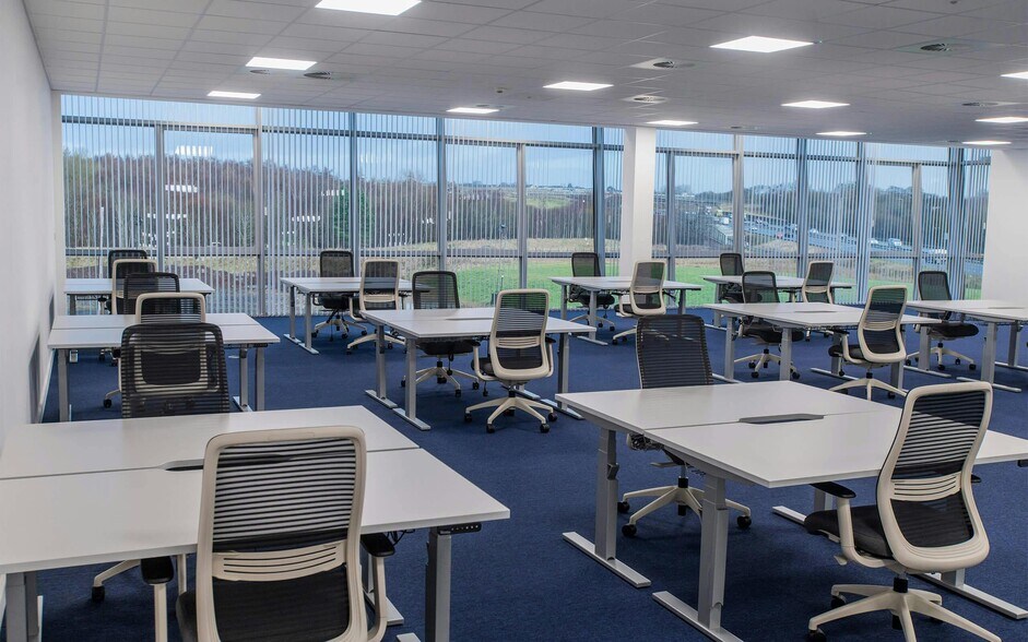 3 Finch Way, Bellshill à louer - Photo du bâtiment - Image 3 de 12