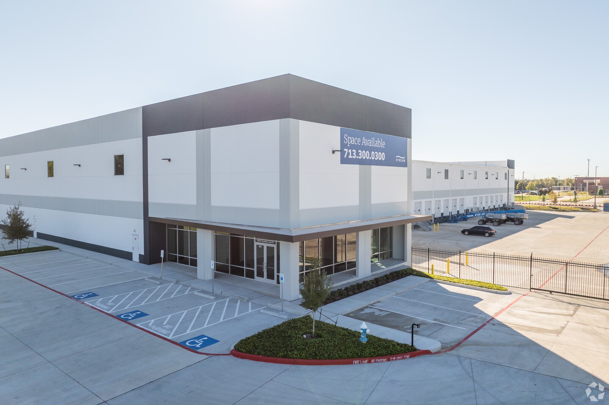 13415 Conklin Ln, Houston, TX for lease Primary Photo- Image 1 of 11