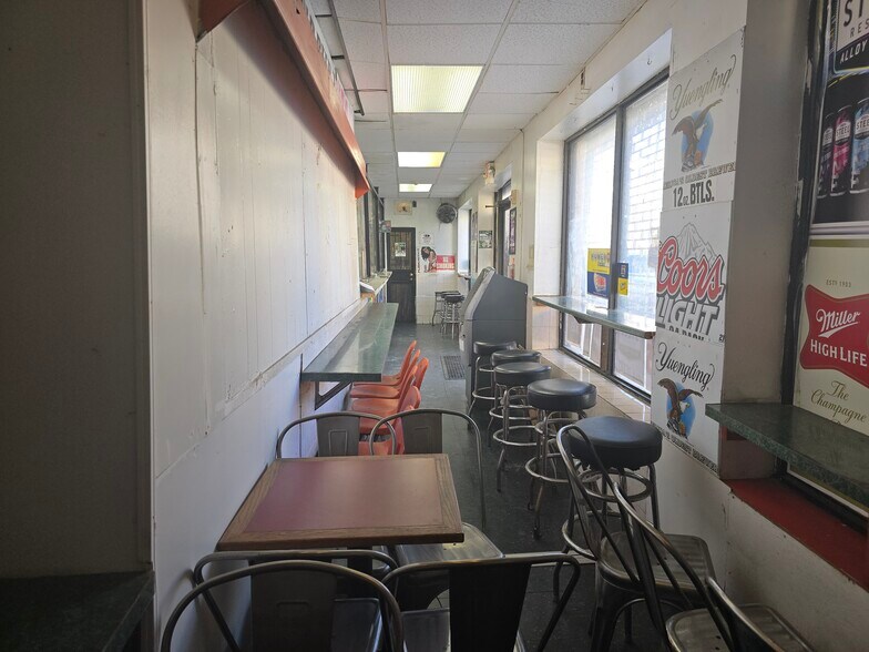 6001 Upland St, Philadelphia, PA à vendre - Photo du bâtiment - Image 2 de 19