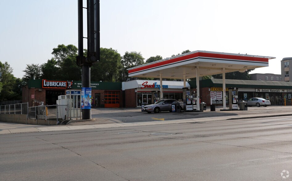 610 King St W, Hamilton, ON à louer - Photo du bâtiment - Image 2 de 5
