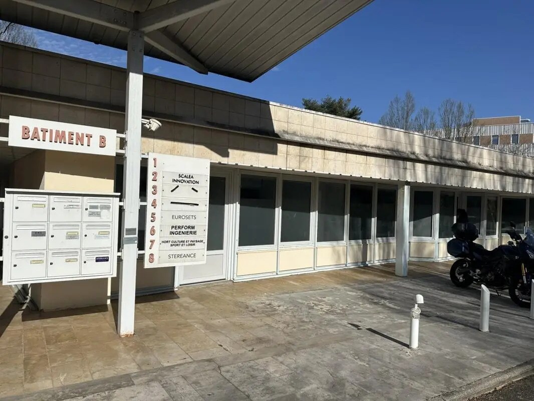 5 Chemin Du Jubin, Dardilly for lease Building Photo- Image 1 of 2