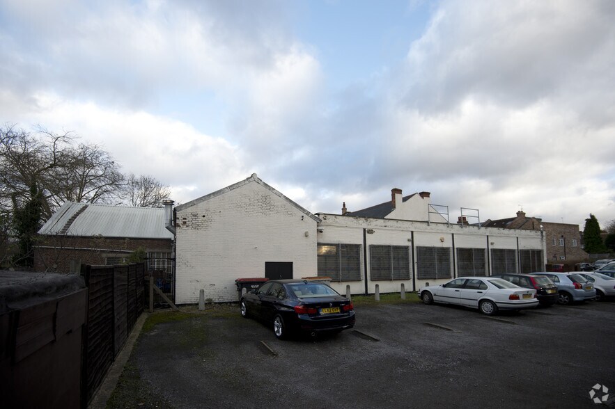 1-5 Nant Rd, Londres for sale - Building Photo - Image 3 of 4
