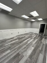 10060 Amberwood Rd, Fort Myers, FL for lease Interior Photo- Image 2 of 10