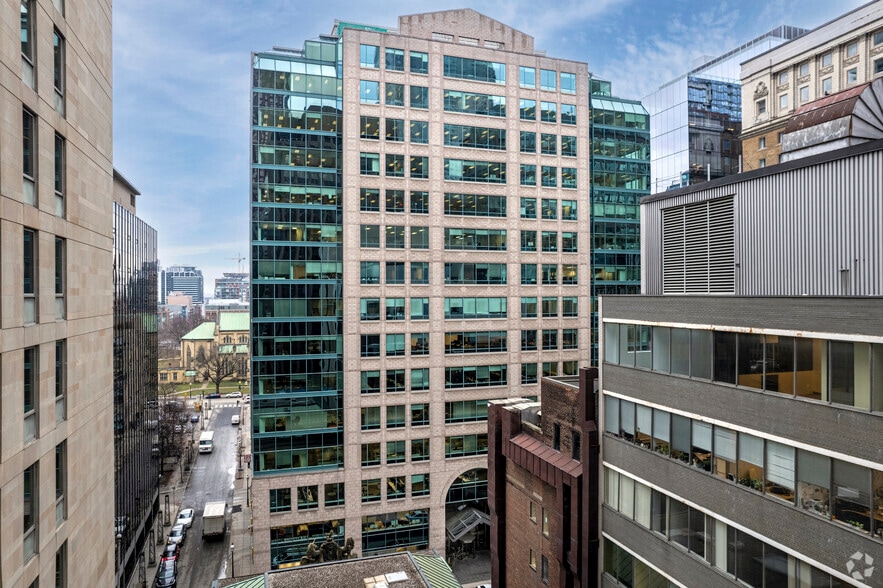 1 Toronto St, Toronto, ON à louer - Photo du bâtiment - Image 3 de 8