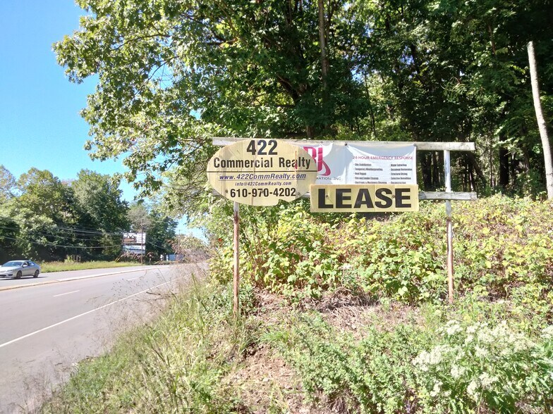 1605-1607 Ben Franklin Hwy E, Douglassville, PA à louer - Photo du bâtiment - Image 2 de 6