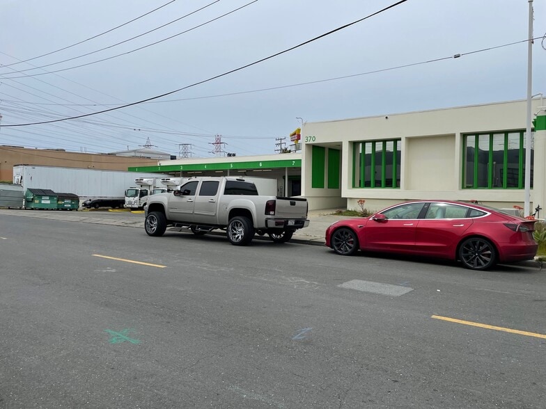370 Adrian Rd, Millbrae, CA for sale - Building Photo - Image 3 of 16