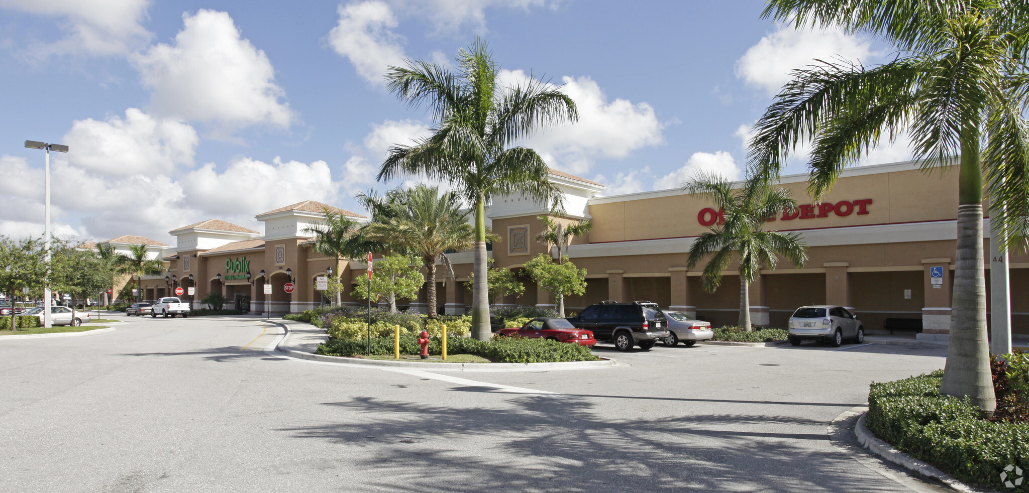 5812 Jog Rd, Lake Worth, FL for lease Building Photo- Image 1 of 13